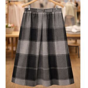 Vintage St. Michael Wool Plaid Skirt 14 Gray Black A-Line Midi Dark Academia